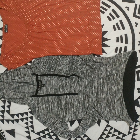 Almost Famous,Forever21,Wet Seal Small T Bundle - Picture 4 of 8